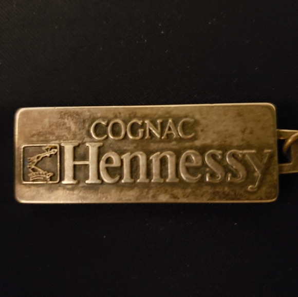 Vintage Hennessy Keychain - Picture 3 of 6